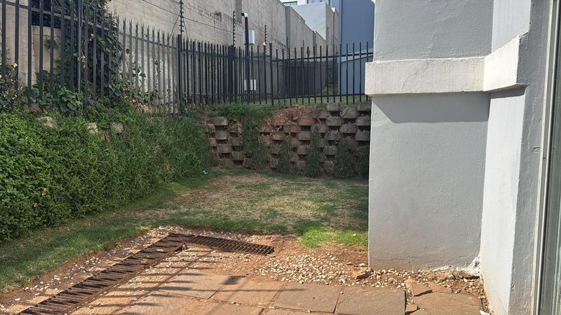 To Let 2 Bedroom Property for Rent in Northcliff Gauteng