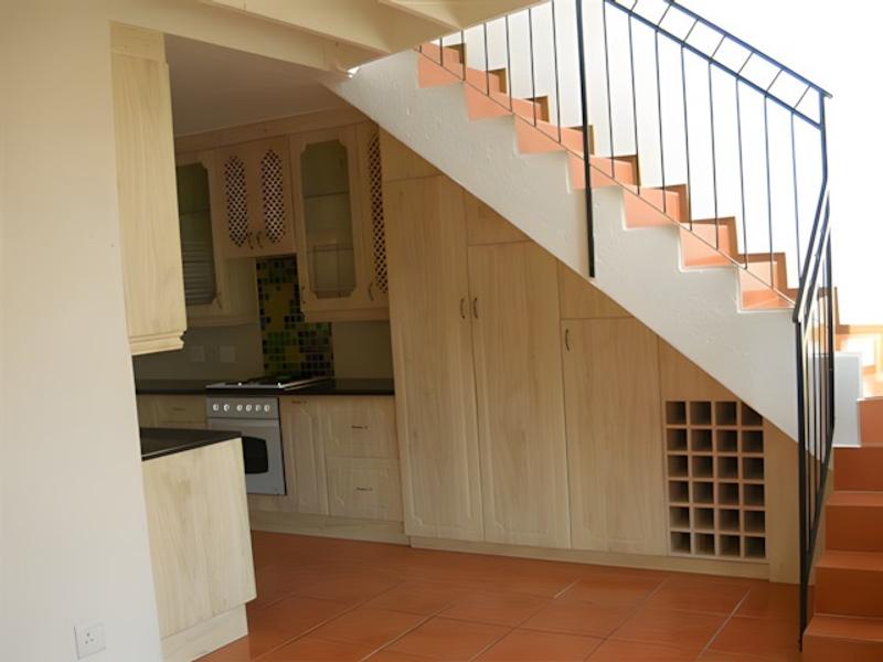 To Let 2 Bedroom Property for Rent in Pineslopes Gauteng