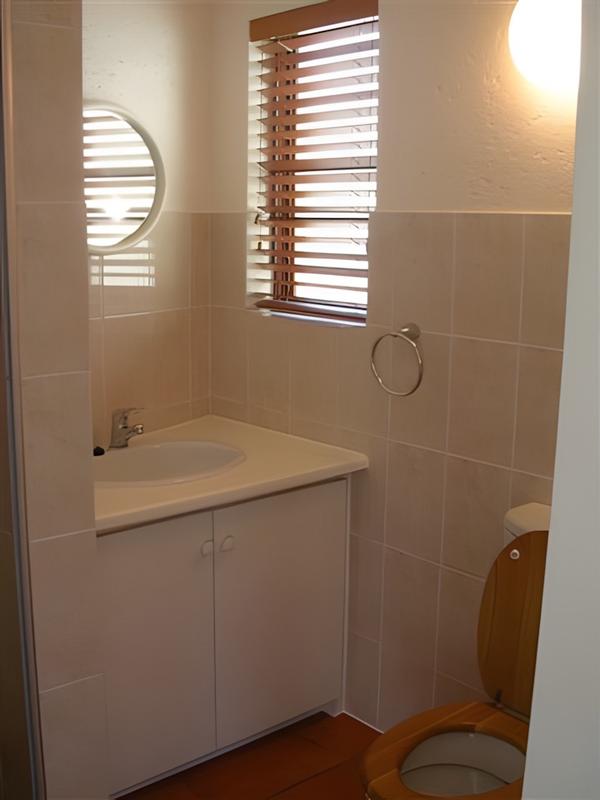 To Let 2 Bedroom Property for Rent in Pineslopes Gauteng
