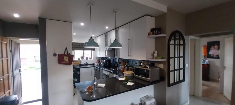 3 Bedroom Property for Sale in Bedfordview Gauteng