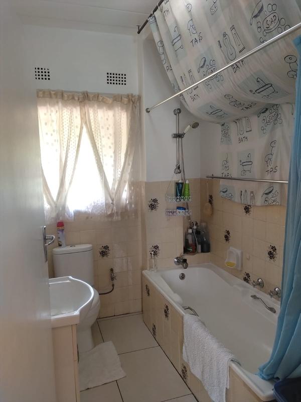 2 Bedroom Property for Sale in Croydon Gauteng
