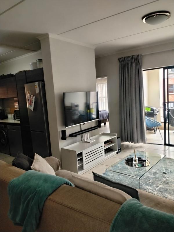 3 Bedroom Property for Sale in Greenstone Crest Gauteng