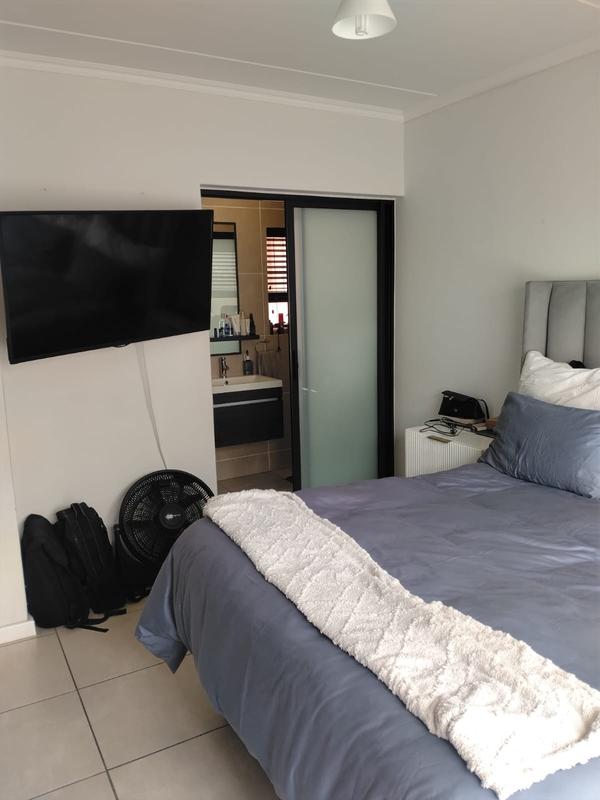 3 Bedroom Property for Sale in Greenstone Crest Gauteng