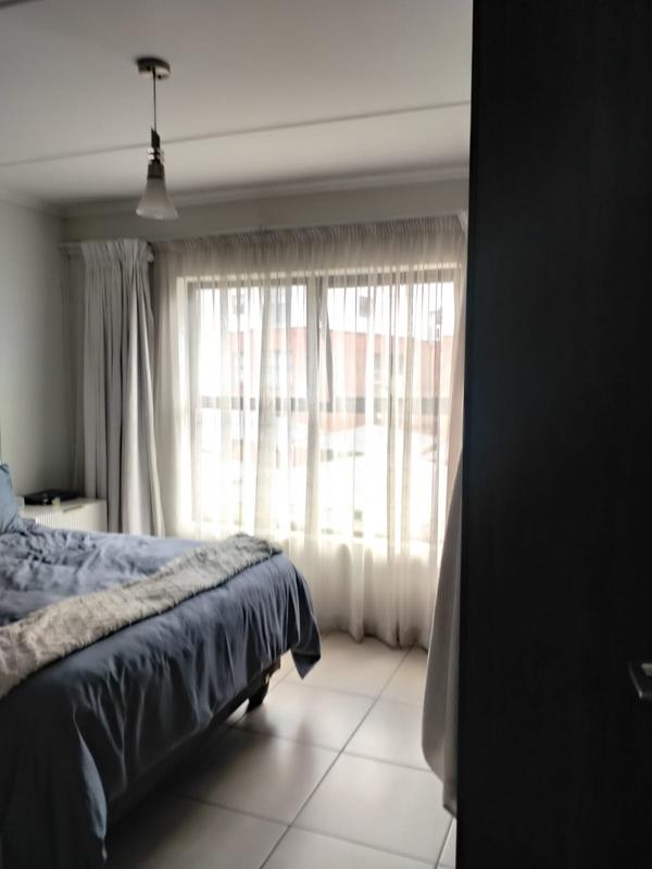 3 Bedroom Property for Sale in Greenstone Crest Gauteng
