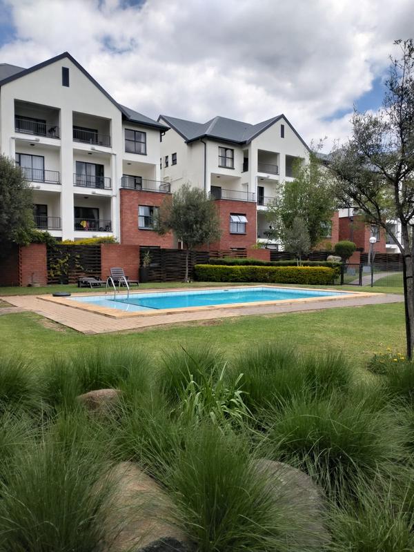 3 Bedroom Property for Sale in Greenstone Crest Gauteng
