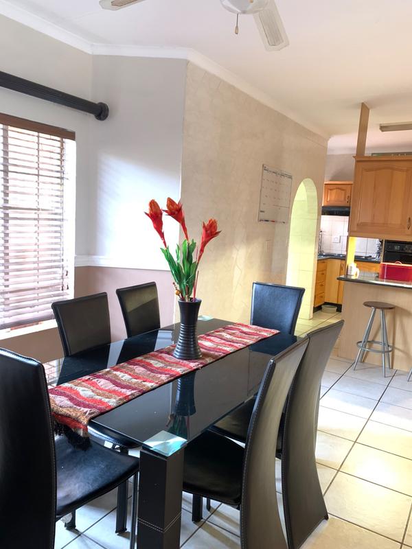 3 Bedroom Property for Sale in Eldoglen Gauteng