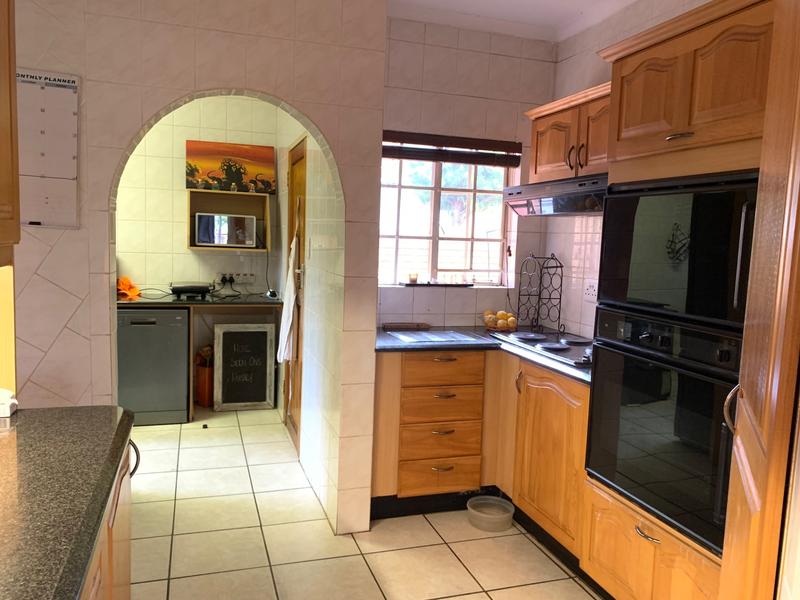 3 Bedroom Property for Sale in Eldoglen Gauteng