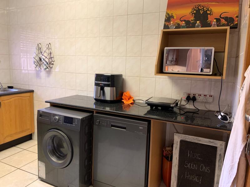 3 Bedroom Property for Sale in Eldoglen Gauteng