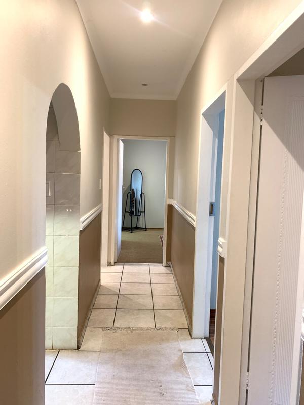 3 Bedroom Property for Sale in Eldoglen Gauteng