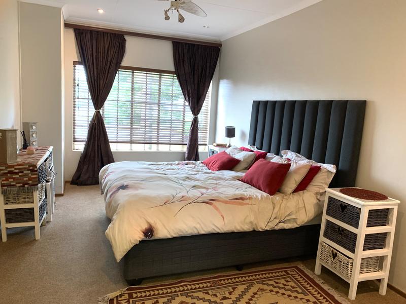 3 Bedroom Property for Sale in Eldoglen Gauteng