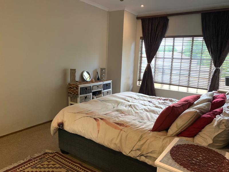 3 Bedroom Property for Sale in Eldoglen Gauteng