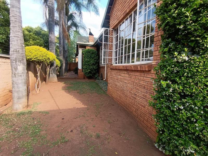 3 Bedroom Property for Sale in Eldoglen Gauteng
