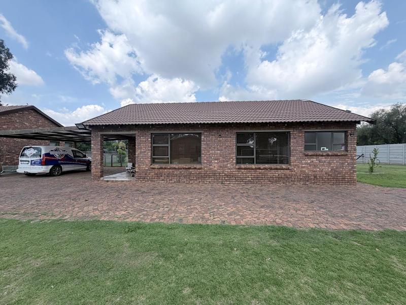 To Let 2 Bedroom Property for Rent in Grootvaly Gauteng