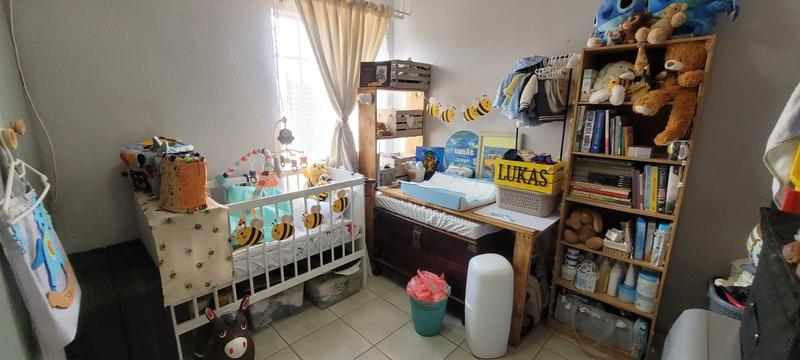 2 Bedroom Property for Sale in Albertsdal Gauteng