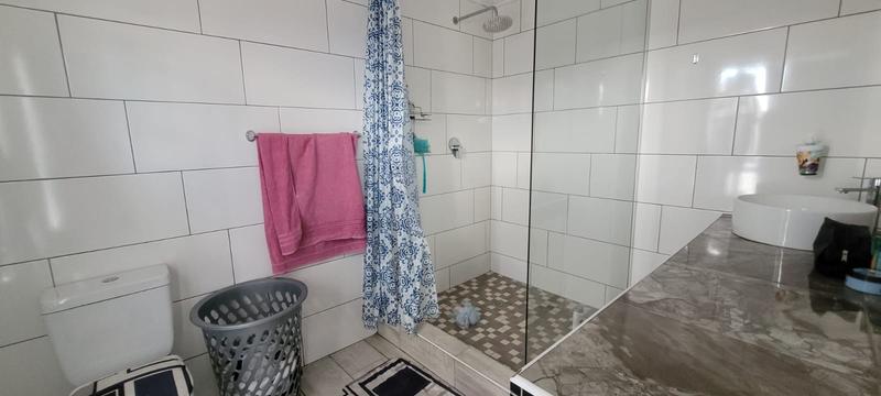 3 Bedroom Property for Sale in Brackendowns Gauteng