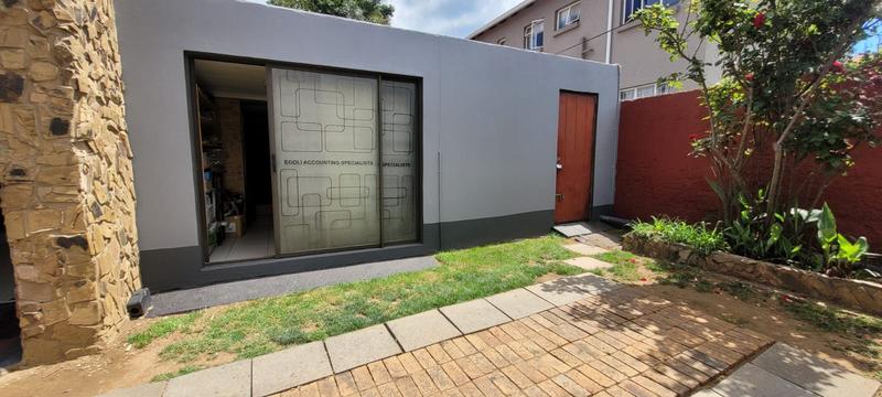 3 Bedroom Property for Sale in Brackendowns Gauteng