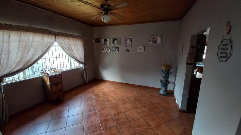 4 Bedroom Property for Sale in Pretoria Gardens Gauteng