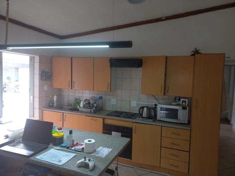 4 Bedroom Property for Sale in Pretoria Gardens Gauteng