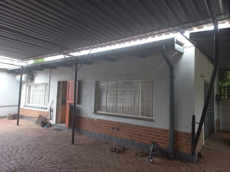 4 Bedroom Property for Sale in Pretoria Gardens Gauteng
