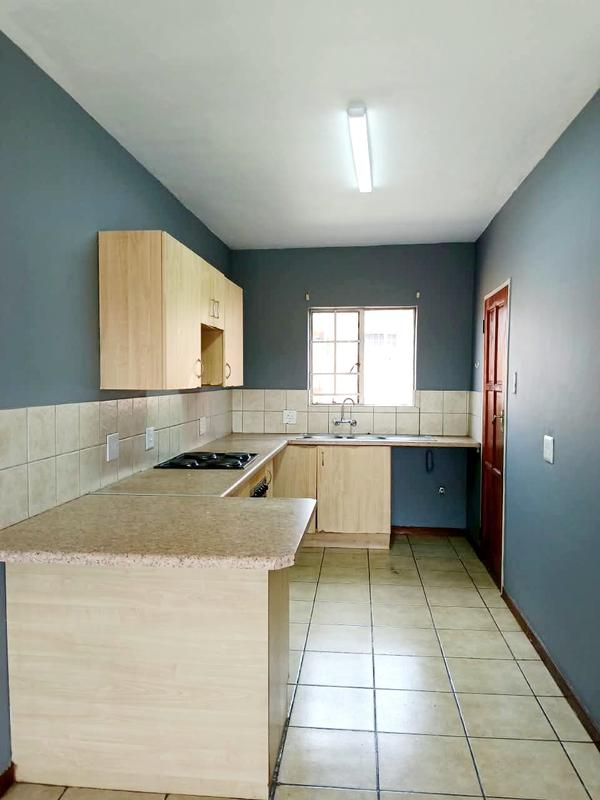 2 Bedroom Property for Sale in West Park Gauteng