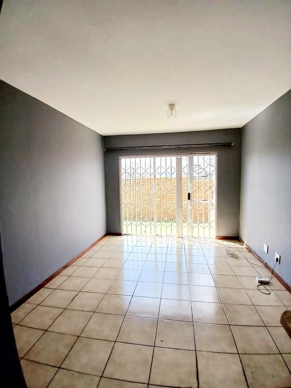 2 Bedroom Property for Sale in West Park Gauteng