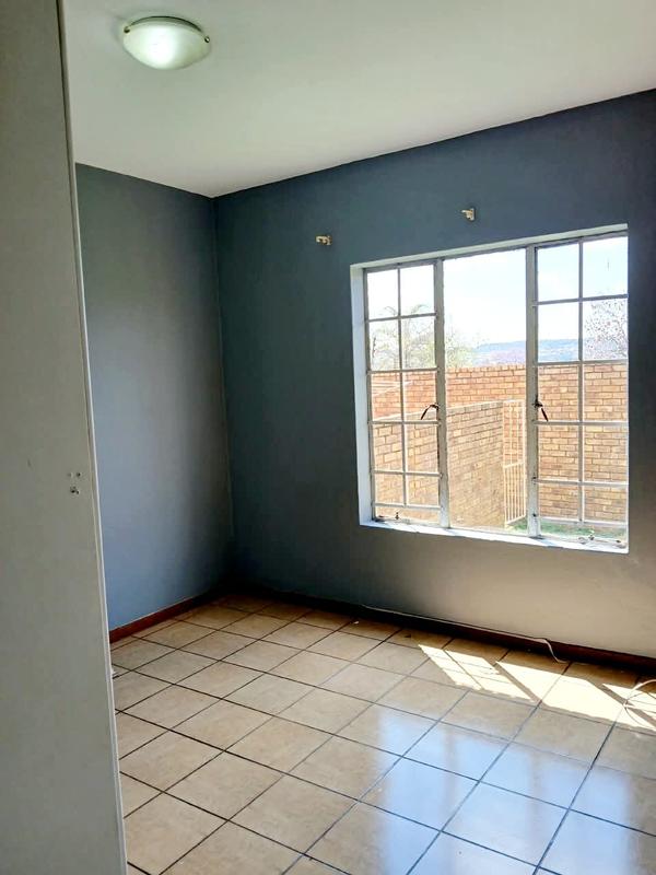 2 Bedroom Property for Sale in West Park Gauteng