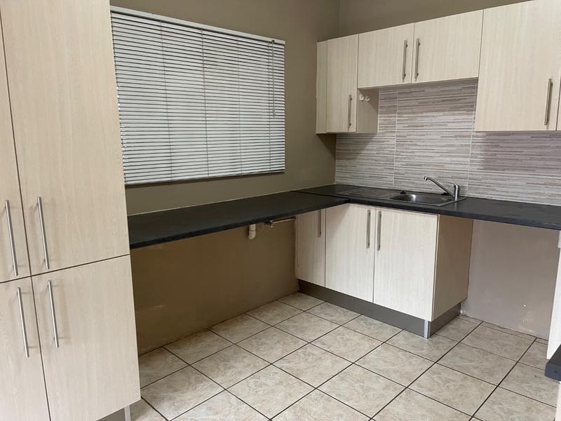 To Let 1 Bedroom Property for Rent in Vanderbijlpark SE 6 Gauteng