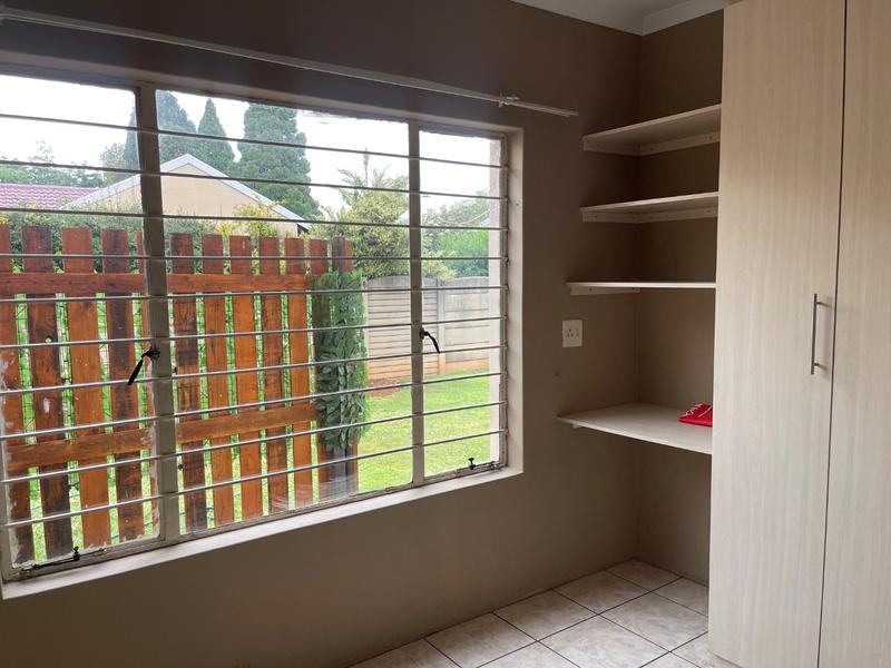 To Let 1 Bedroom Property for Rent in Vanderbijlpark SE 6 Gauteng