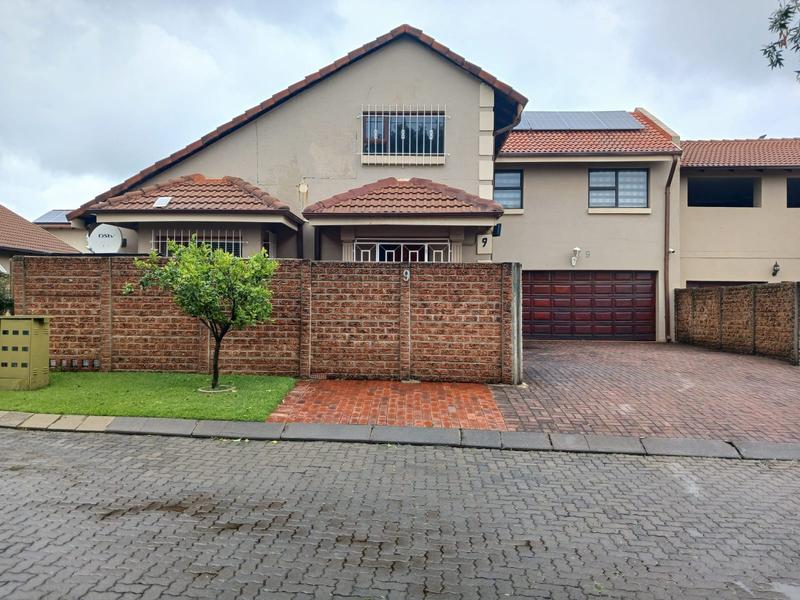 4 Bedroom Property for Sale in Pomona Gauteng