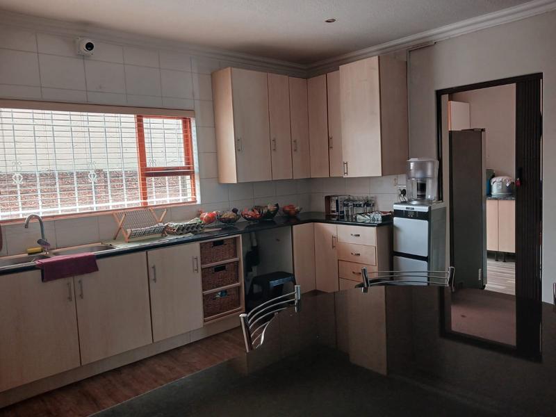 4 Bedroom Property for Sale in Pomona Gauteng