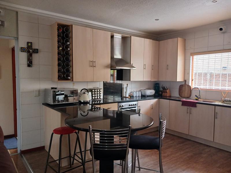 4 Bedroom Property for Sale in Pomona Gauteng