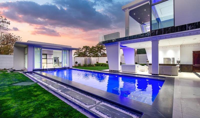 9 Bedroom Property for Sale in Bryanston East Gauteng