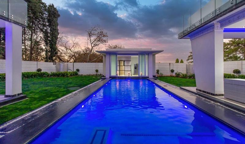 9 Bedroom Property for Sale in Bryanston East Gauteng