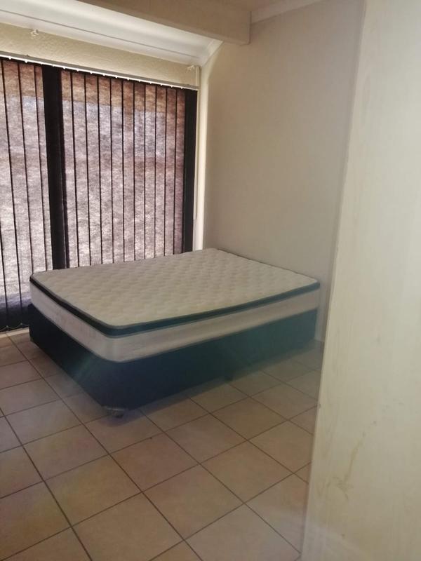 Commercial Property for Sale in Bedworth Park Gauteng