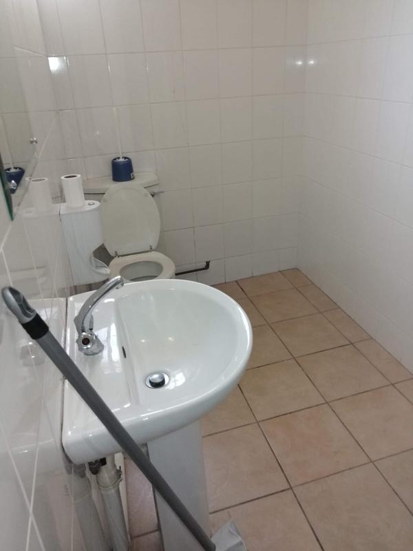 Commercial Property for Sale in Bedworth Park Gauteng