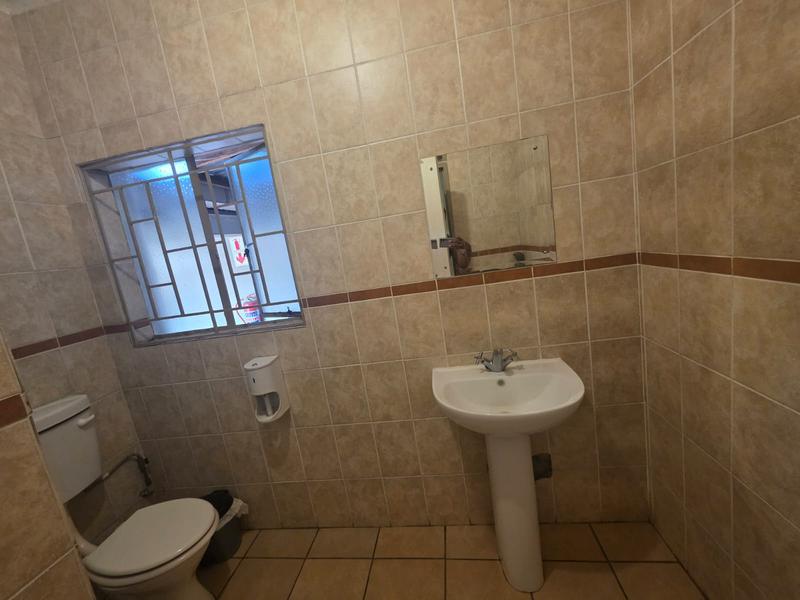 Commercial Property for Sale in Bedworth Park Gauteng
