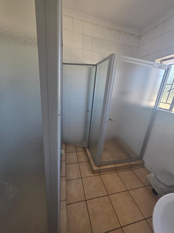 Commercial Property for Sale in Bedworth Park Gauteng
