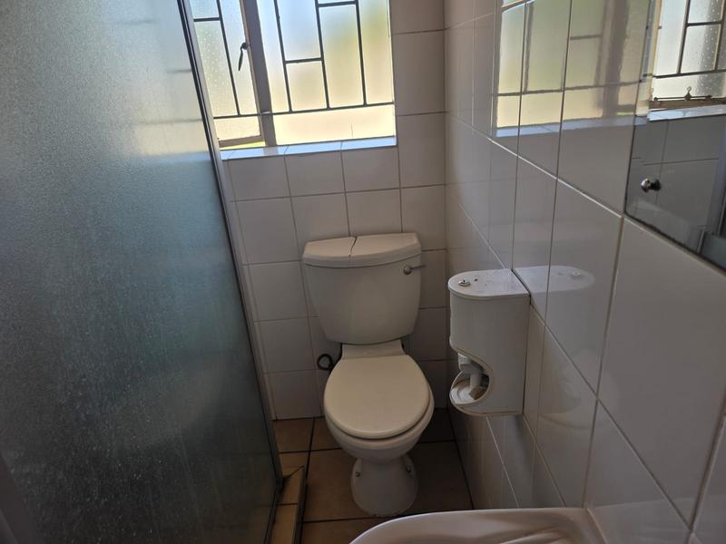 Commercial Property for Sale in Bedworth Park Gauteng