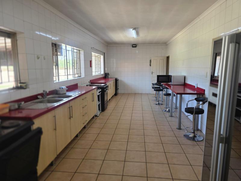 Commercial Property for Sale in Bedworth Park Gauteng