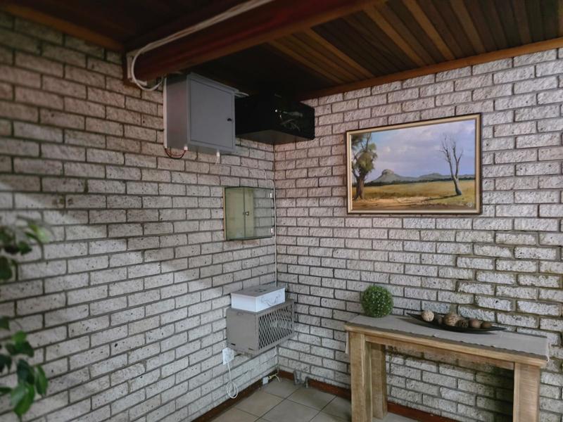 Commercial Property for Sale in Bedworth Park Gauteng