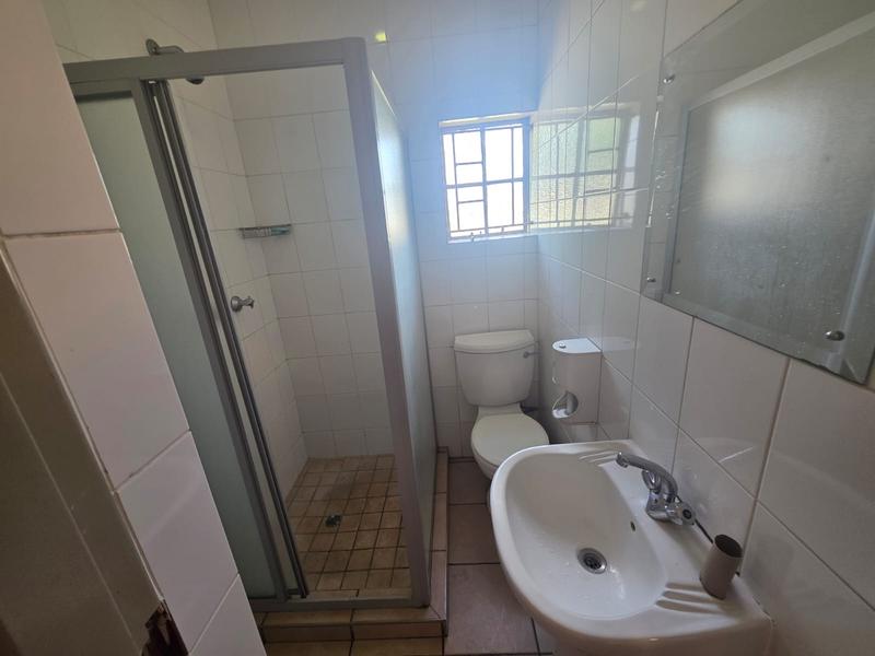 Commercial Property for Sale in Bedworth Park Gauteng