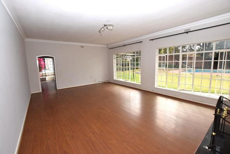 To Let 4 Bedroom Property for Rent in Bryanston Gauteng