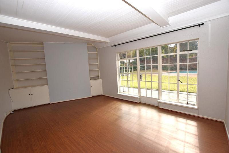 To Let 4 Bedroom Property for Rent in Bryanston Gauteng