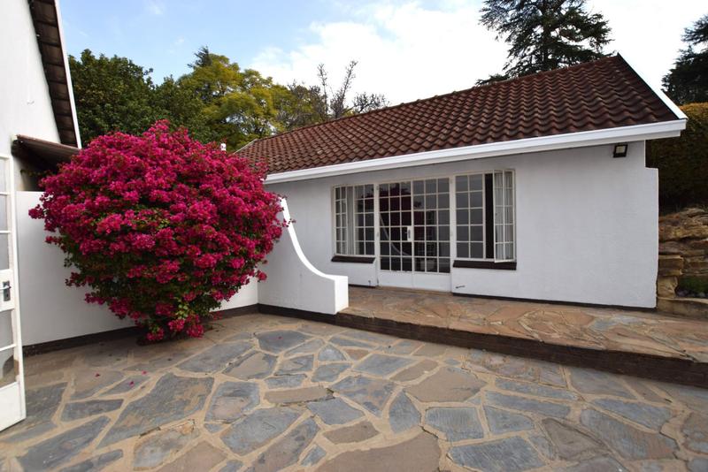 To Let 4 Bedroom Property for Rent in Bryanston Gauteng