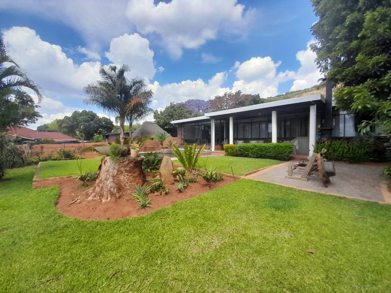 4 Bedroom Property for Sale in Sinoville Gauteng