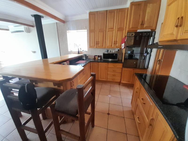 4 Bedroom Property for Sale in Sinoville Gauteng