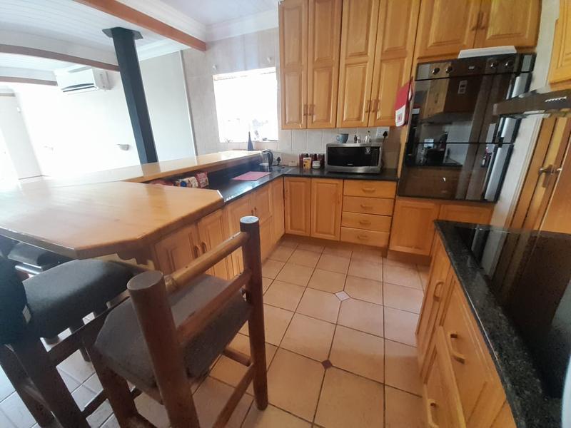 4 Bedroom Property for Sale in Sinoville Gauteng
