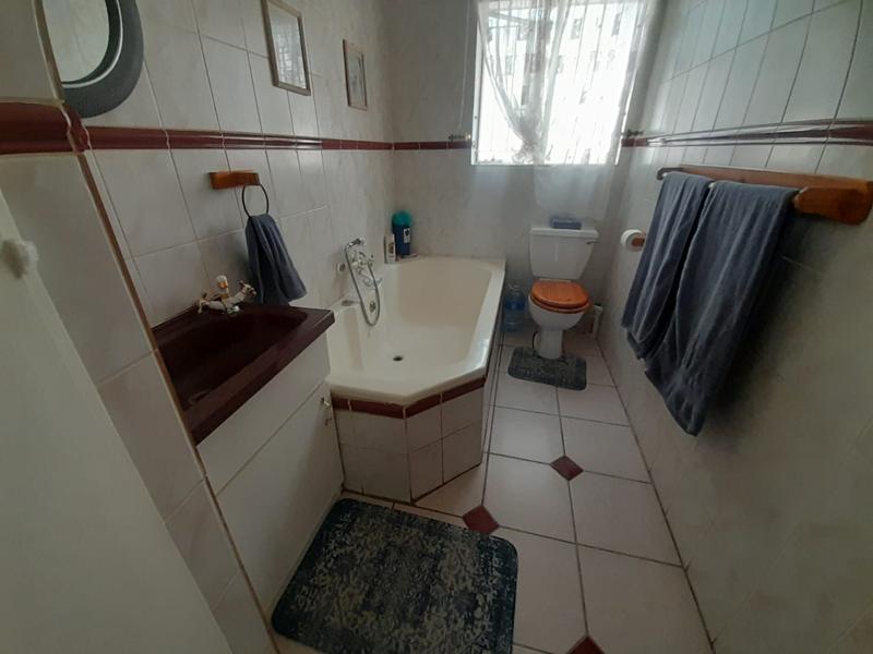 4 Bedroom Property for Sale in Sinoville Gauteng
