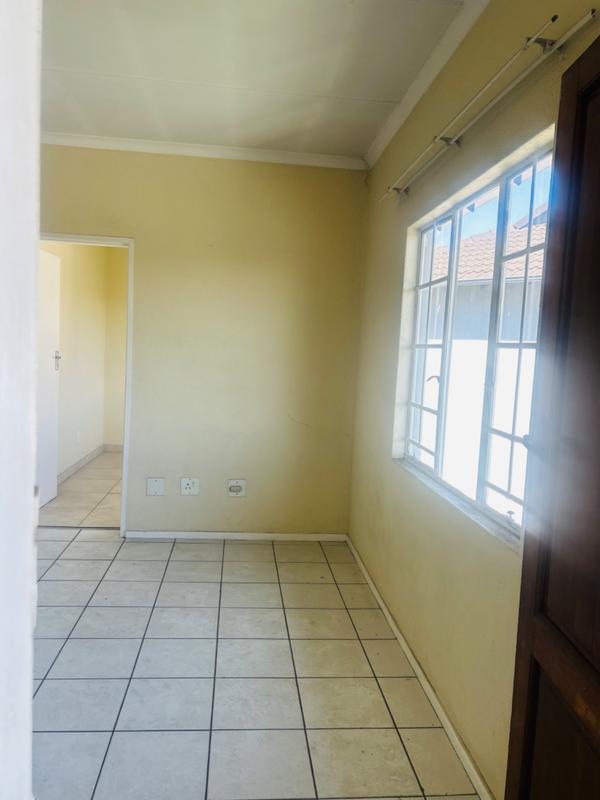 2 Bedroom Property for Sale in Sharonlea Gauteng