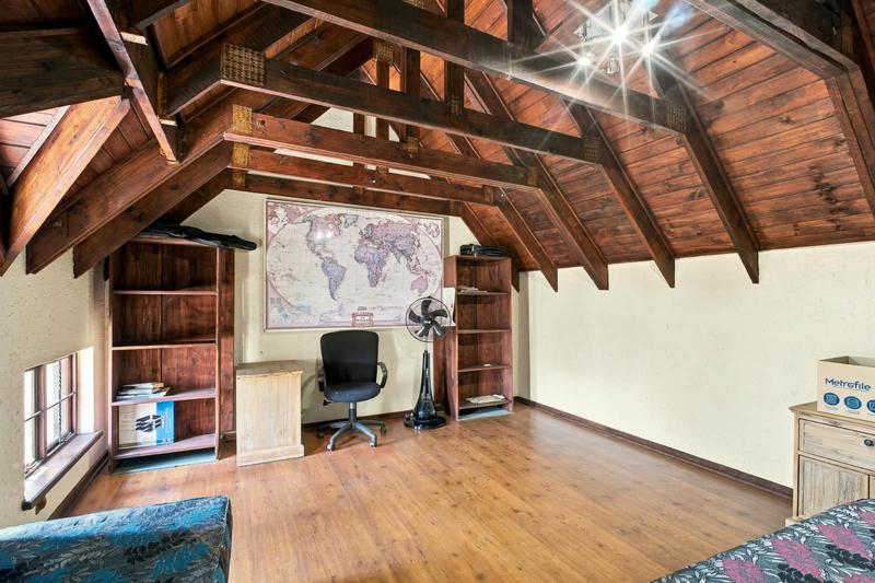 6 Bedroom Property for Sale in Midstream Estate Gauteng